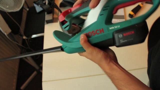 Bosch AHS 52 Li Akku-Heckenschere