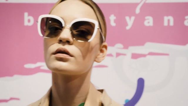 Backstage! Коллекция LuckyLOOK Spring-Summer `19 Ukrainian Fashion Week смотреть онлайн