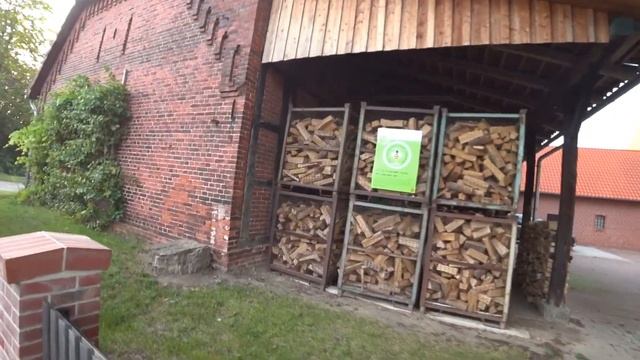 Где лучше жить в Германии в центре Или в деревне ! смотреть онлайн