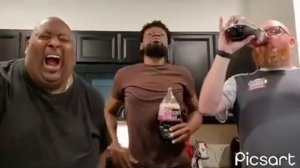 Негр рыгает ?