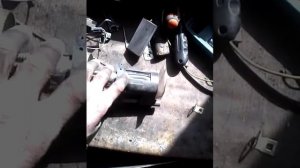 2109,2199 инжектор не заводится,не слышно топливный насос