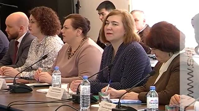 Эксперты оценили эффективность господдержки малого и среднего бизнеса в Курской области смотреть онлайн