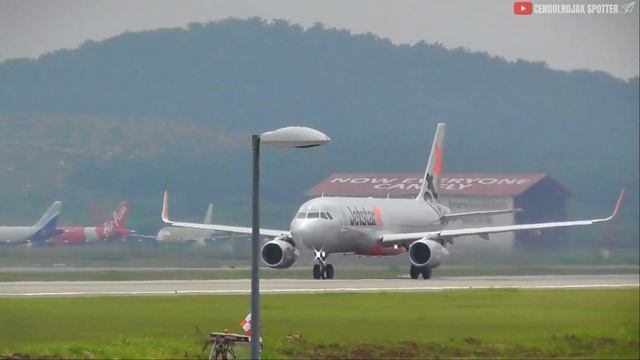 Plane Spotting | Kuala Lumpur International Airport, KLIA (KUL/WMKK) Takeoff RWY 32L смотреть онлайн