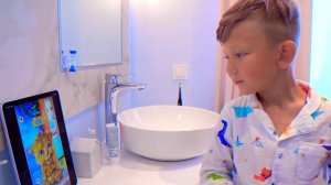 Сеня учится Делать Прически. Сборник смешных видео для Детей