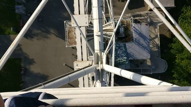 20180922 Ярослав с папой катается на колесе обозрения а Измайловском парке смотреть онлайн