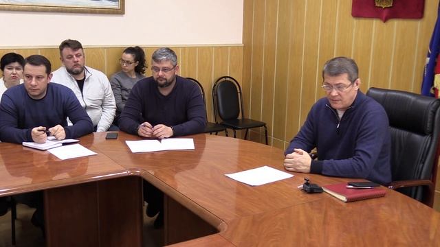 В администрации Красногорска действует оперативный штаб по борьбе с последствиями снегопада смотреть онлайн