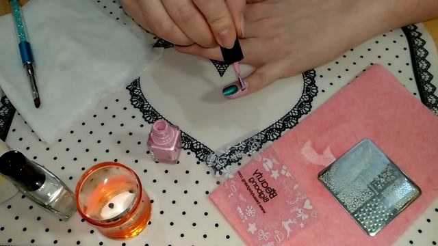 Маникюр со стемпингом: Выпуск #120 смотреть онлайн