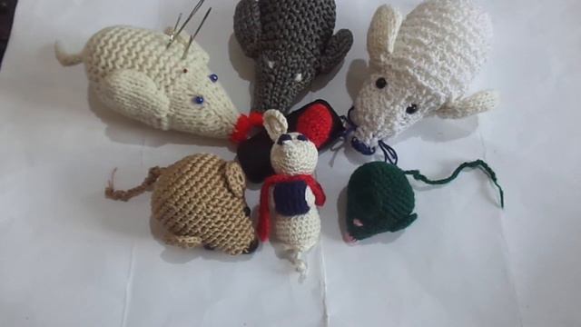 Мишки амигуруми Мышки амигуруми - символ китайского Нового года Mouses - simbol of Chinese New year смотреть онлайн