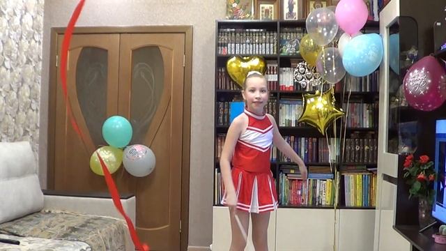 Эстетическая гимнастика. Танец с лентой. Печенова В.А. г. Жирновск смотреть онлайн