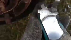 Как обслужить передние тормоза на Toyota Corolla Fielder 124}