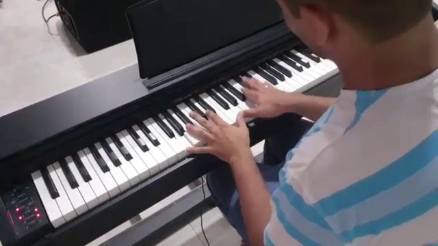 "O NOME DE JESUS É PODEROSO" corinho evangélico popular- piano casio privia px 770 смотреть онлайн