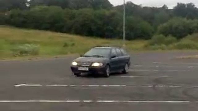 Training J-turn Volvo V40 1.9 td 90 hp смотреть онлайн
