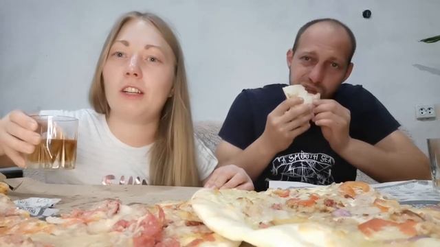 #мукбанг# мукбанг две огромные пиццы, влог, разругались с мужем
