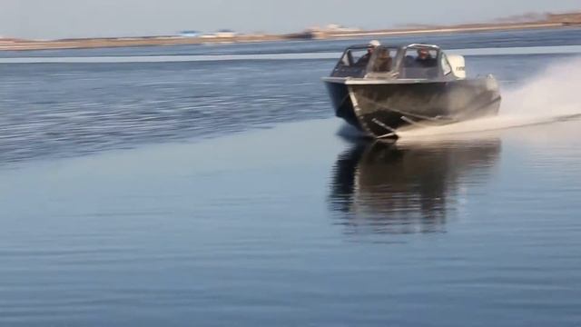 Алюминиевая лодка Барракуда испытания в штиль смотреть онлайн