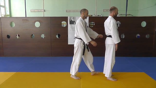 Goshin Waza - Захват за корпус сзади поверх рук смотреть онлайн