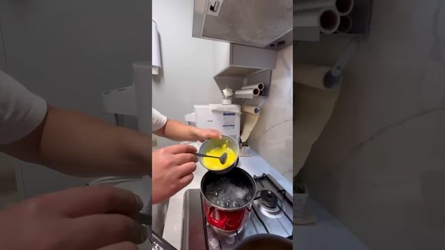 Корейский суп из 2х ингредиентов ? #жизньвкорее #катякорея #кореявлог #жизньзаграницей