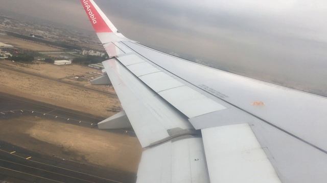 Взлет самолета в Шардже смотреть онлайн