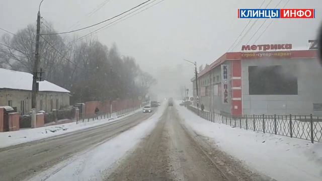 15 декабря сильный снег обрушился на Клинцы смотреть онлайн