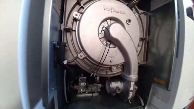 Viessmann Vitodens 200 Rack System Maintenance смотреть онлайн