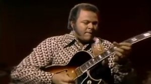 Roy Clark  - Roy's Guitar Boogie (1973)