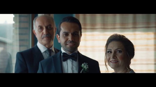 The Wedding : when the groom plays saxophone for his love смотреть онлайн