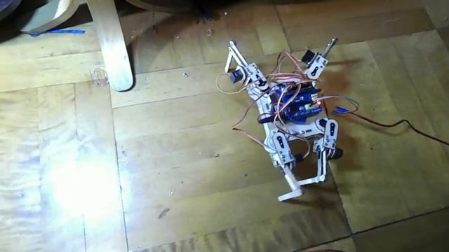 Движение робота MePed смотреть онлайн