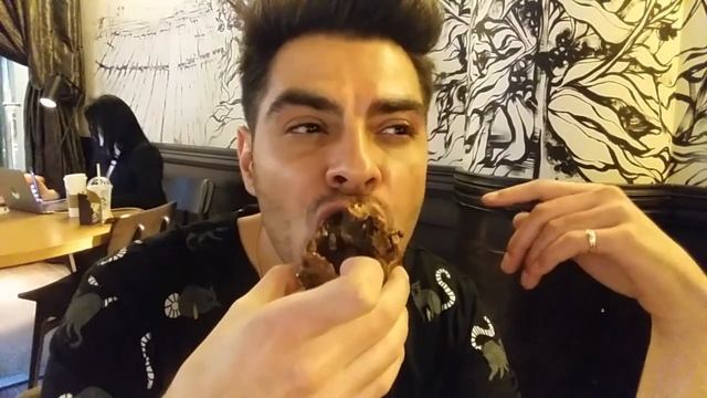 Влог:Пообщался?прогулялся☀️.Летние веранды Москвы забиты,пришлось пойти в японский? смотреть онлайн