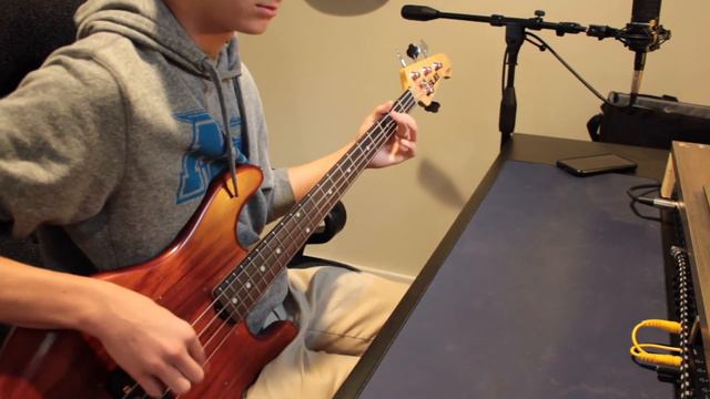 Marathon Bass Cover | Sterling Stingray смотреть онлайн