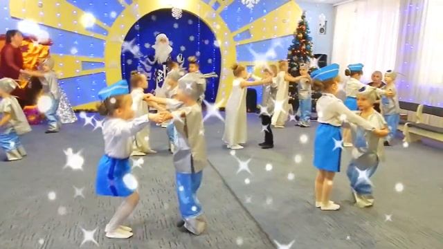 ? ЛУЧШИЙ НОВОГОДНИЙ УТРЕННИК ? смотреть онлайн