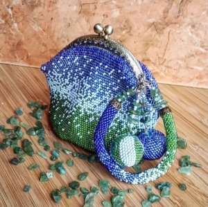 Сумочка - Кошелек из бисера (3 часть). МАСТЕР КЛАСС. Бисеровязание.