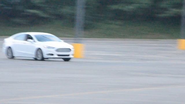 2015 Ford Fusion DRIFT - ,well sorta смотреть онлайн