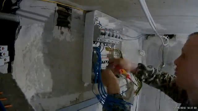 Автоматы АВВ монтаж смотреть онлайн