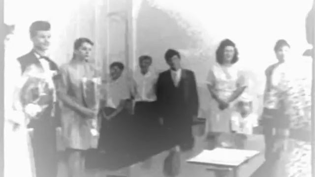 Свадьба Дениса и Натальи Есиповых. 9 августа 1991 года смотреть онлайн