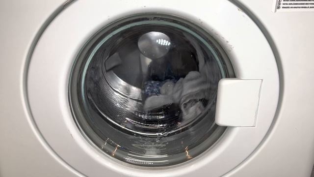 Zanussi Aquacycle ZWC1301 - Synthetics 40° Quick @TherealCentral1 смотреть онлайн