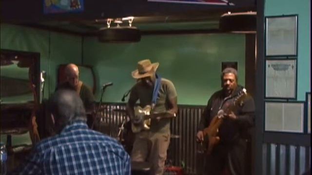 Dan's Tow Bar 11/22/18 Peoria Rhythm Kings Russell Rob Lou Ed "Sweet 16" смотреть онлайн