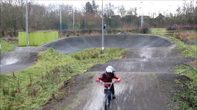 Barnard Castle BMX and R-Kade Skatepark смотреть онлайн