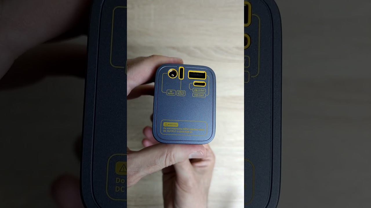 Краткий обзор на Power bank Shargeek Storm 2. Прозрачный Пауэрбанк на 100 Вт емкостью 25600 мАч. смотреть онлайн