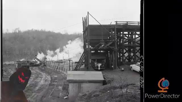 Train Falls Into A Mine (Abrams Colliery) смотреть онлайн