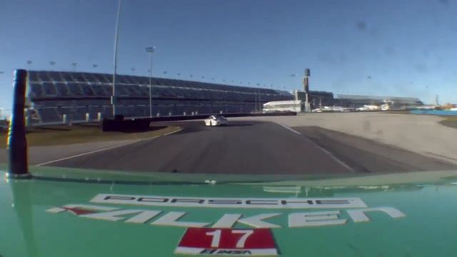 2015 Rolex 24 - Bill Auberlen has some harsh words for Nick Tandy смотреть онлайн