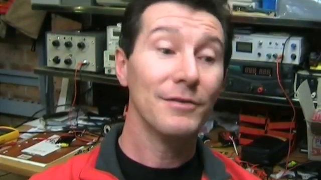 EEVblog #14 - An Unusual Oscilloscope Phenomenon!