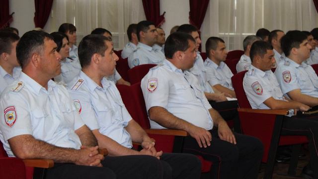 ТВ МВД. В Адыгее состоялась встреча с выпускниками учебных заведений системы МВД России 2024 года. смотреть онлайн