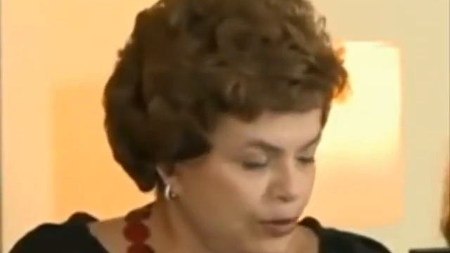 Dilma Rousseff e os livros смотреть онлайн