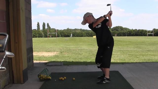 Pierre Louis au fer - Golf смотреть онлайн