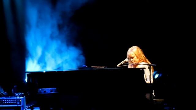 Rickie Lee Jones - "On Saturday Afternoons in 1963" [Madrid 17/07/2013] смотреть онлайн