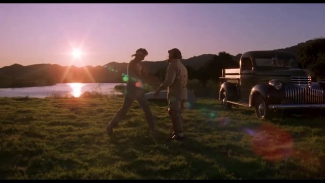 The Midnight - The Comeback Kid смотреть онлайн