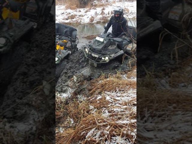 Засадили два Brp Outlander 1000 смотреть онлайн