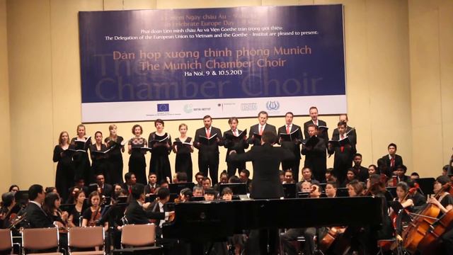 [Fancam] Beo Dat May Troi - Munich Chamber Choir Concert смотреть онлайн