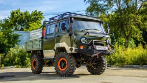 Злая буханка - тюнинг УАЗ Бизон на 36 колесах