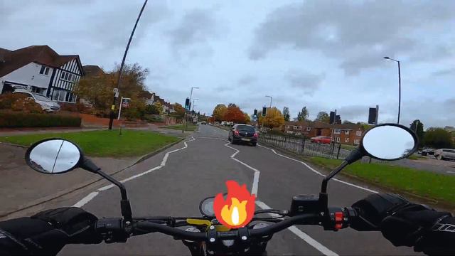 Benelli Leoncino 500 review and ride | #Bikereview | #Leoncino | #Benelli | Traveller MIA смотреть онлайн