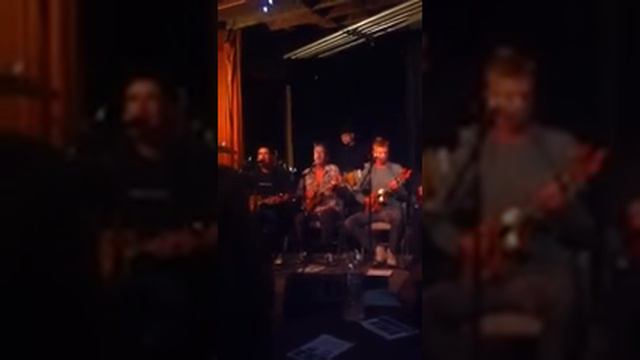 Johnny Appleseed смотреть онлайн